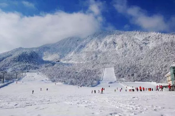 2021九鼎山太子嶺滑雪場開放時間 太子嶺滑雪場滑雪價格