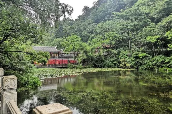 貴陽黔靈山公園好玩嗎 有什么景點