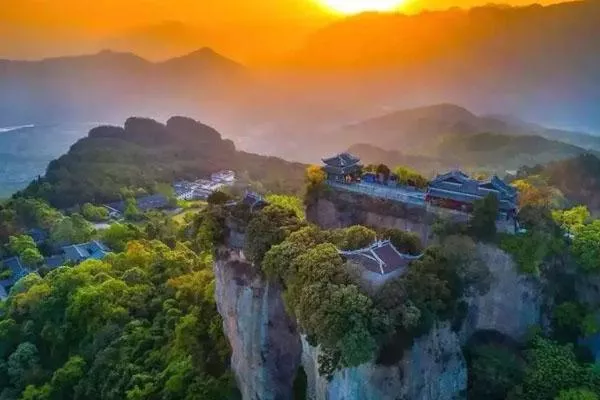 江油竇團(tuán)山門票多少錢一張 附索道往返票價(jià)