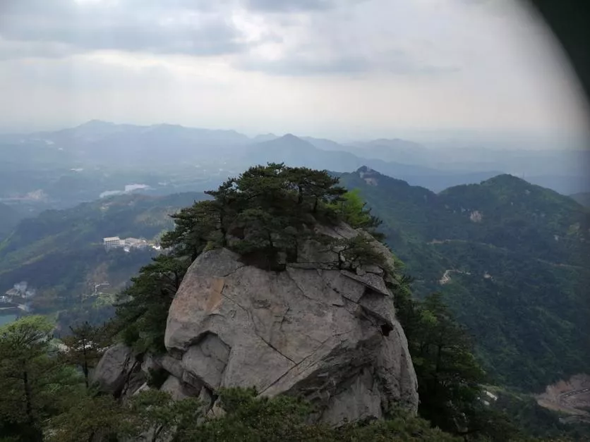 龜峰山風景區(qū)好玩嗎 龜峰山旅游攻略