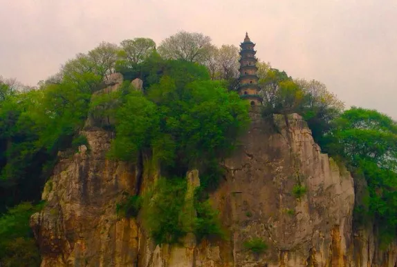 石鐘山在哪兒  石鐘山好玩嗎