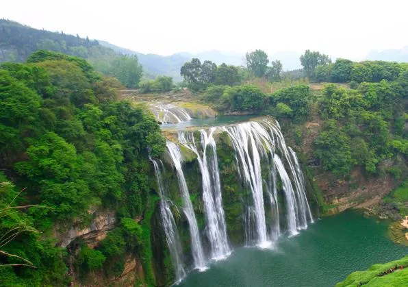 貴陽(yáng)春游去哪里看花